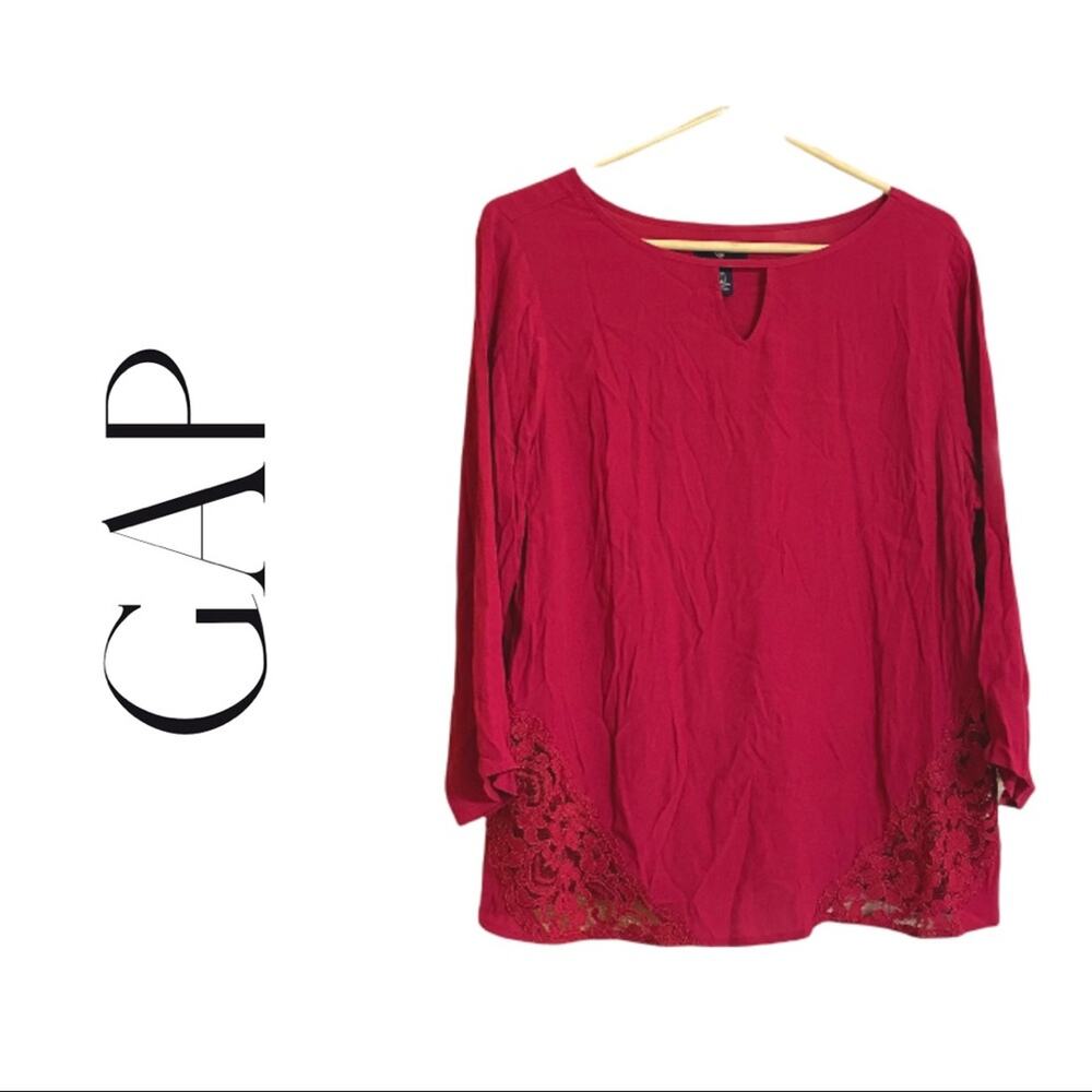 GAP Fall Cranberry Lace Detailed Blouse